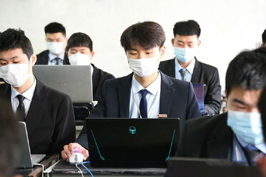八維教育助力學生掌握物聯網技術與應用打造物聯網科技新生力量