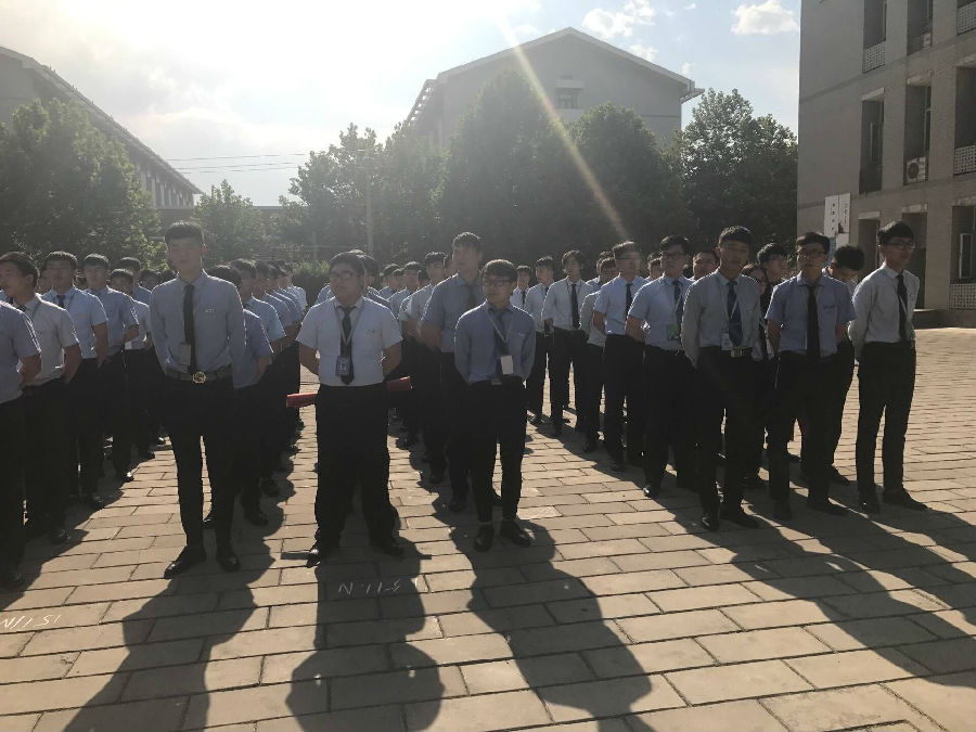 八維職業(yè)學(xué)校打造高端IT數(shù)字化技術(shù)人才孵化器為你開啟就業(yè)職場大門