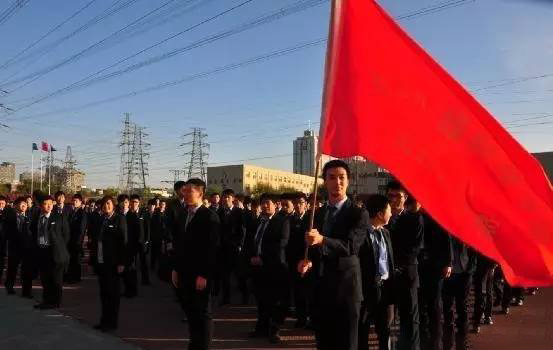 八維職業(yè)學(xué)校上海大數(shù)據(jù)專業(yè)就業(yè)喜報頻傳