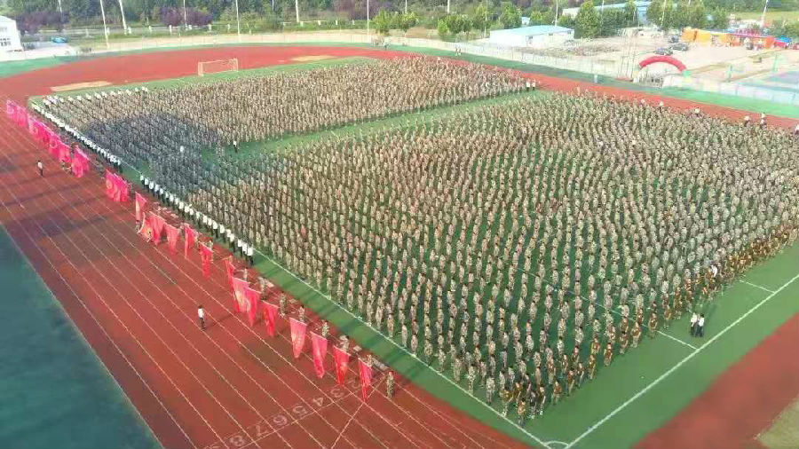 八維學(xué)校解鎖未來科技的鑰匙引領(lǐng)人工智能智慧學(xué)習(xí)新紀(jì)元