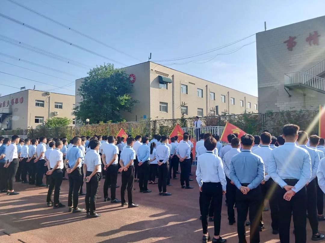 2024年八維職業(yè)學(xué)校上海校區(qū)云計(jì)算專業(yè)就業(yè)龍虎榜新鮮出爐