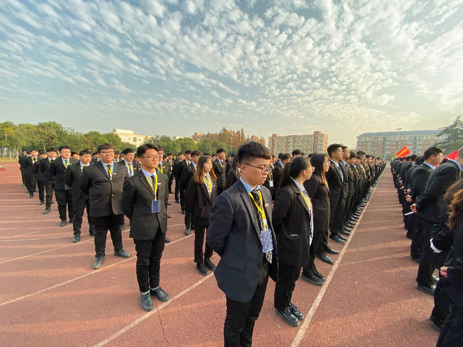 八維教育筑夢就業(yè)揚帆起航事業(yè)新紀元