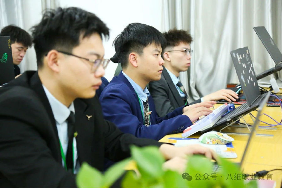 江蘇宿遷八維學(xué)校數(shù)字就業(yè)的智勝高地打造未來(lái)職場(chǎng)精英的搖籃