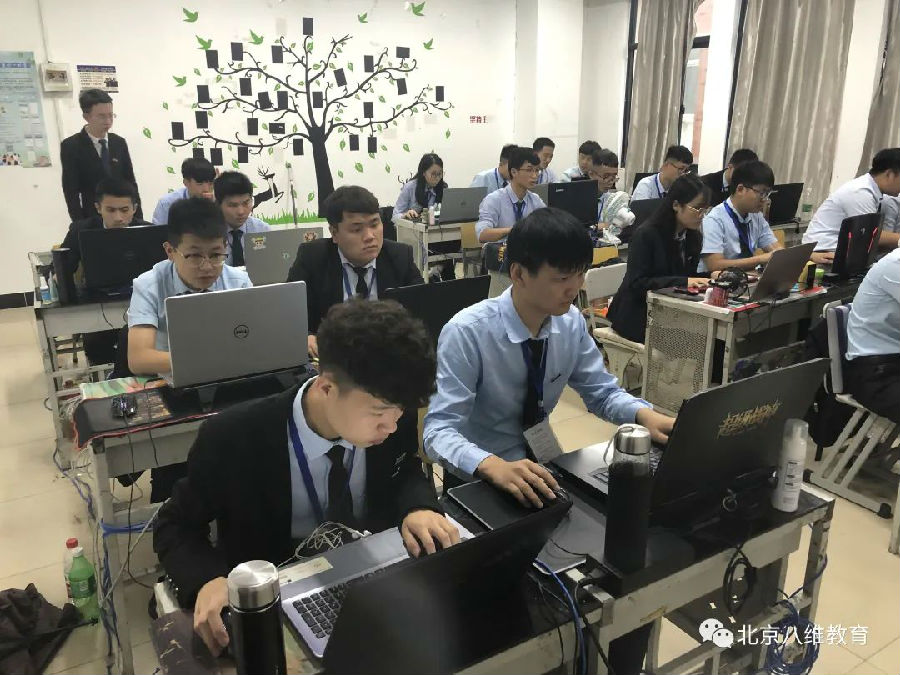 江蘇宿遷八維教育解鎖技能教育新篇章鑄就精英人才輝煌成就與夢想