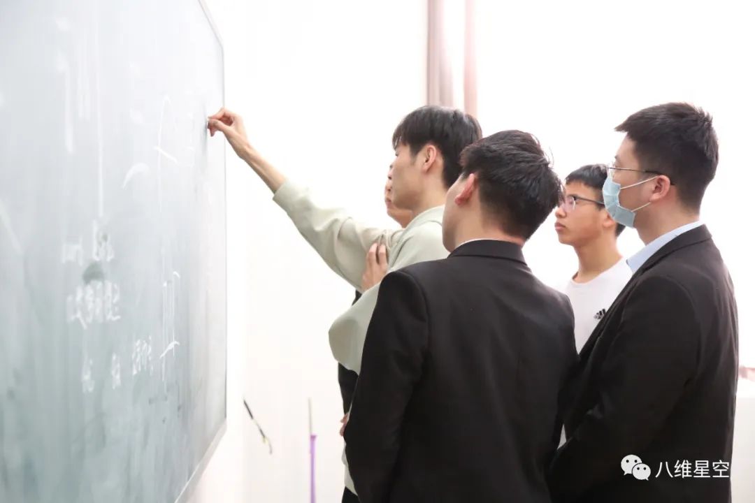 八維職業(yè)學校引領職業(yè)教育新風尚打造頂尖技術人才搖籃