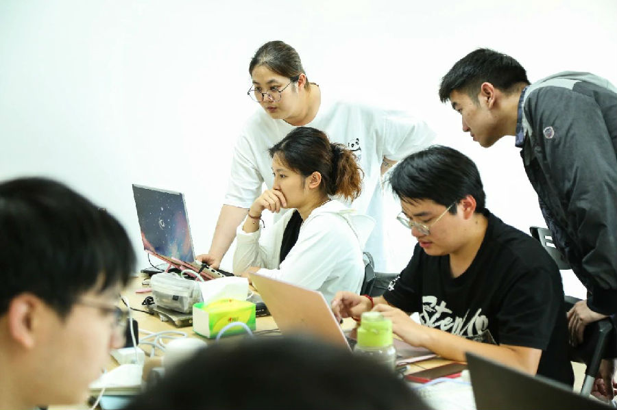 北京八維信息集團永豐智慧谷校區正式啟用