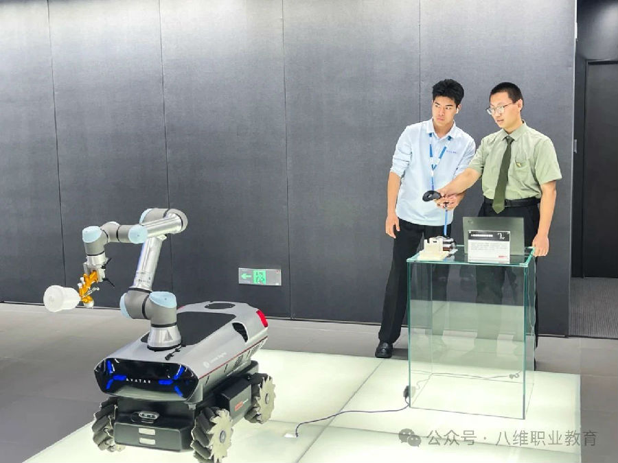 八維教育學子世界五百強企業研學紀實