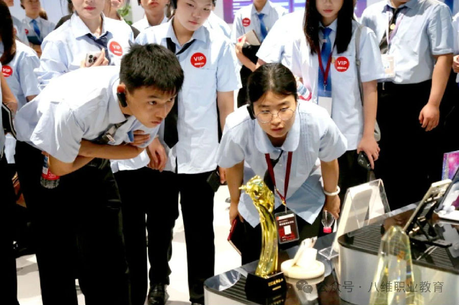 八維教育學子世界五百強企業研學紀實