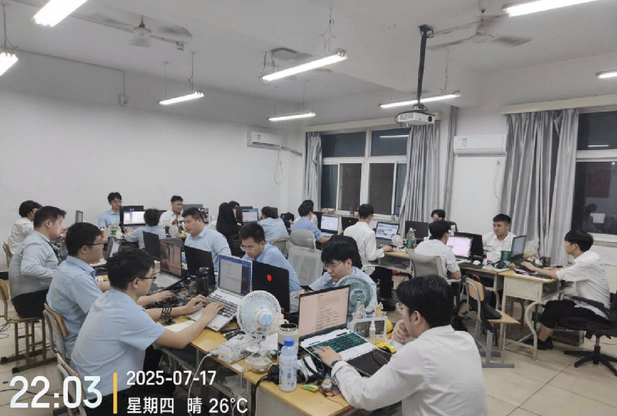 八維職業學校解鎖人工智能黃金四類項目賽道鑄就未來科技精英的搖籃